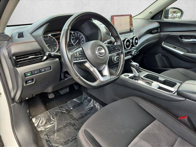 Used 2025 Nissan Sentra SR FWD image 10