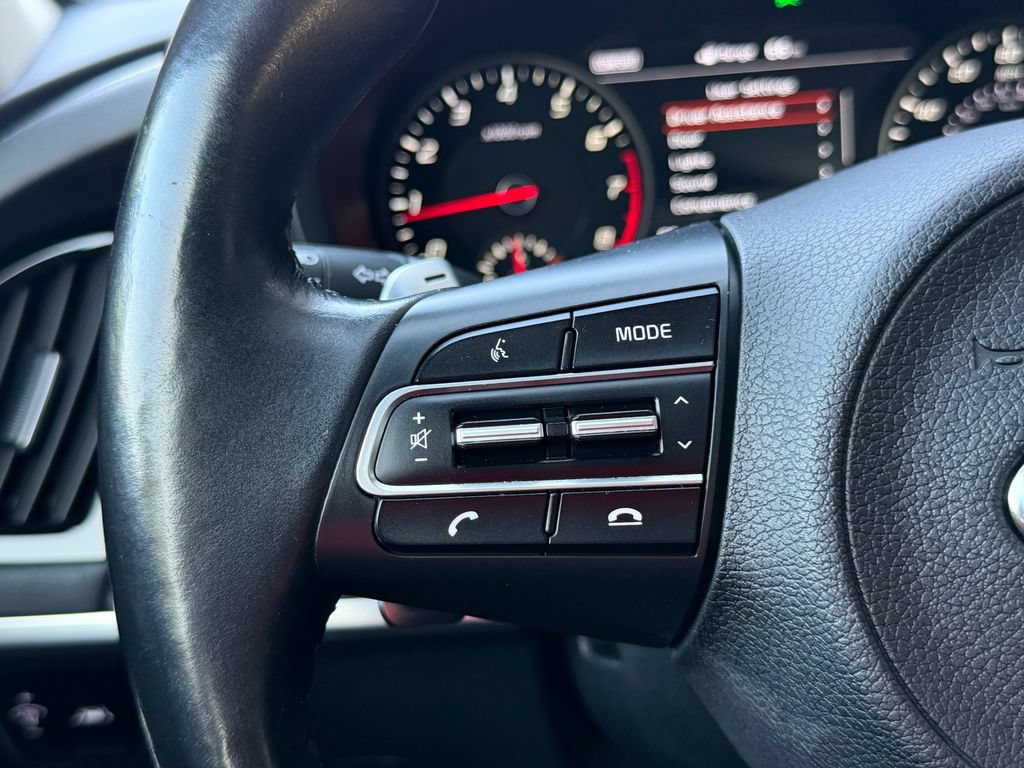 Used 2018 Kia Stinger Premium AWD/4WD image 15