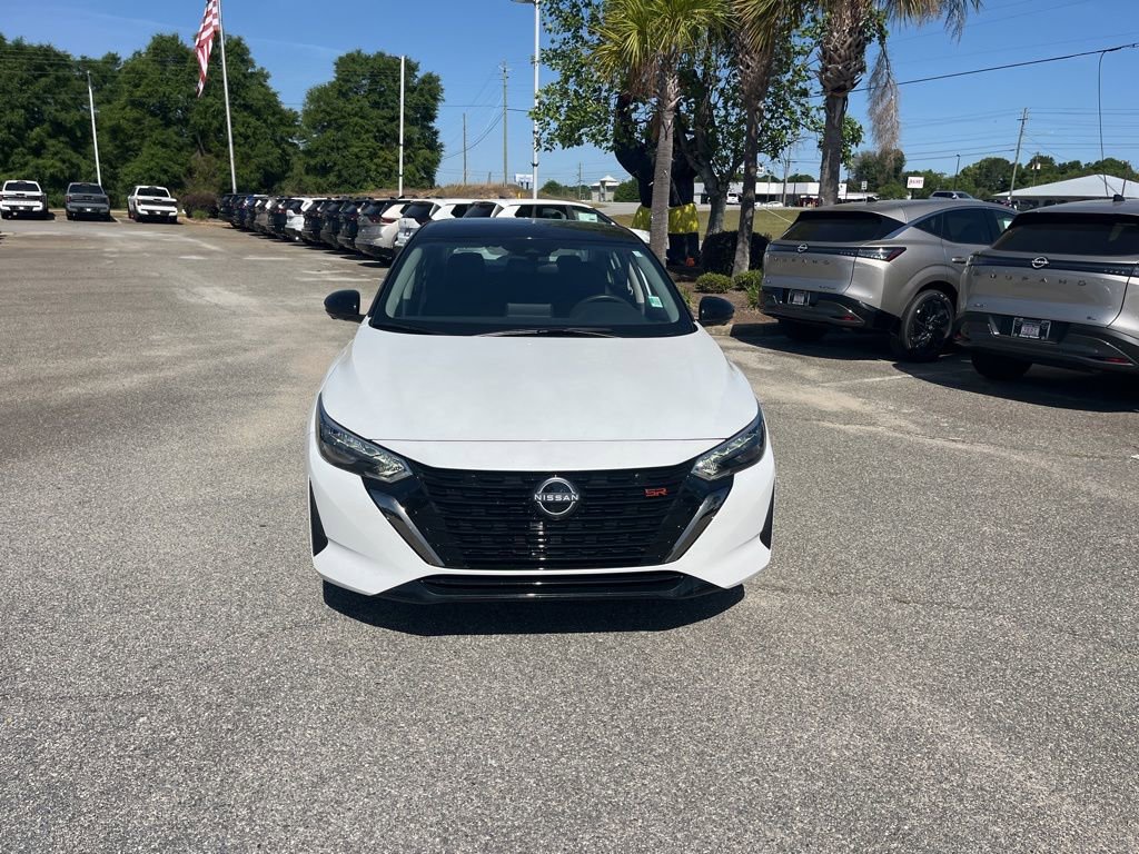 Used 2025 Nissan Sentra SR w/ SR Premium Package image 2