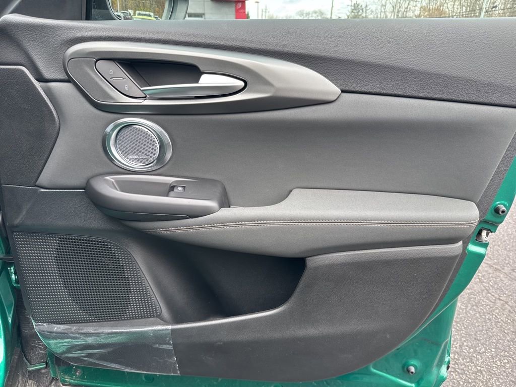 New 2025 Alfa Romeo Tonale Intensa image 25