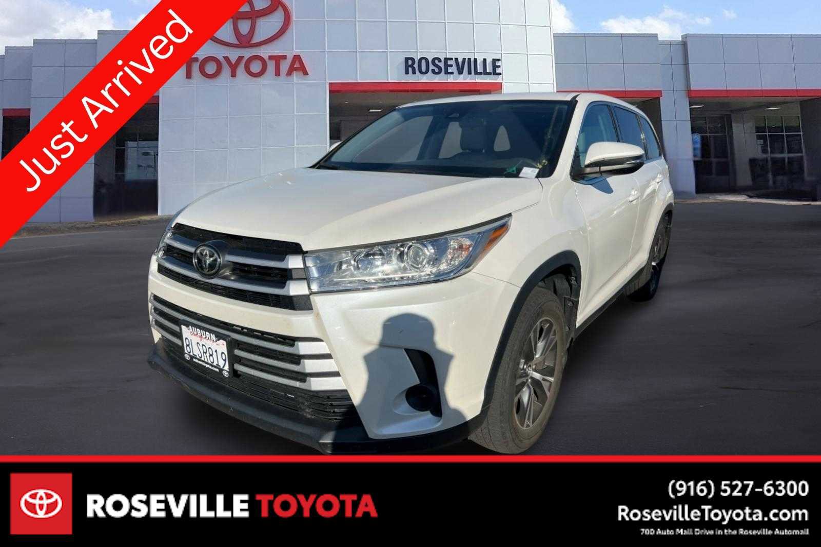Used 2019 Toyota Highlander LE AWD/4WD video 1