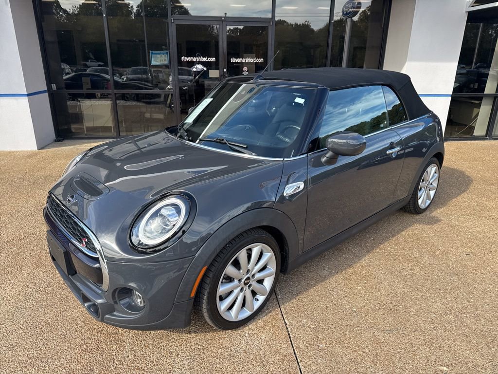 Used 2020 MINI Cooper S w/ Premium Package image 7