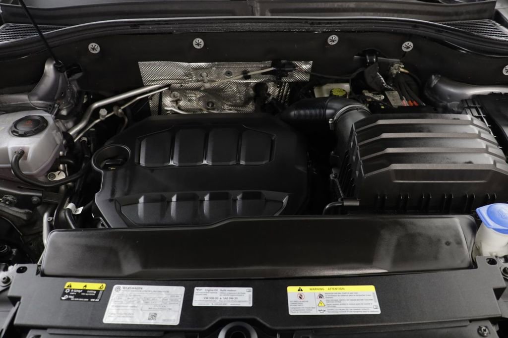 Used 2025 Volkswagen Atlas SE w/ Black Wheel Package image 21