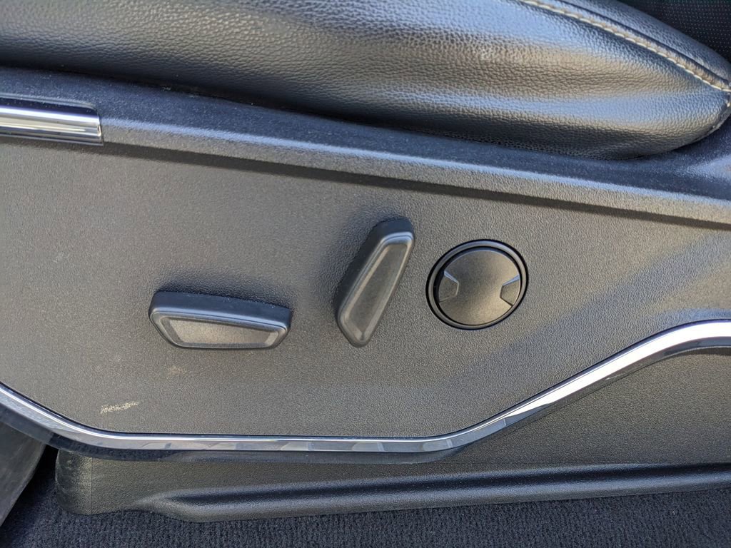 Used 2023 Ford F250 Lariat w/ FX4 Off-Road Package image 55