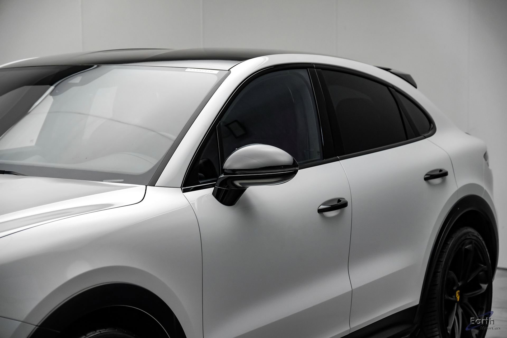 Used 2022 Porsche Cayenne Turbo image 26