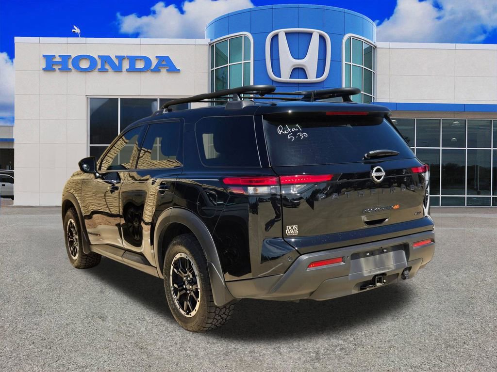 Used 2024 Nissan Pathfinder Rock Creek AWD/4WD image 16