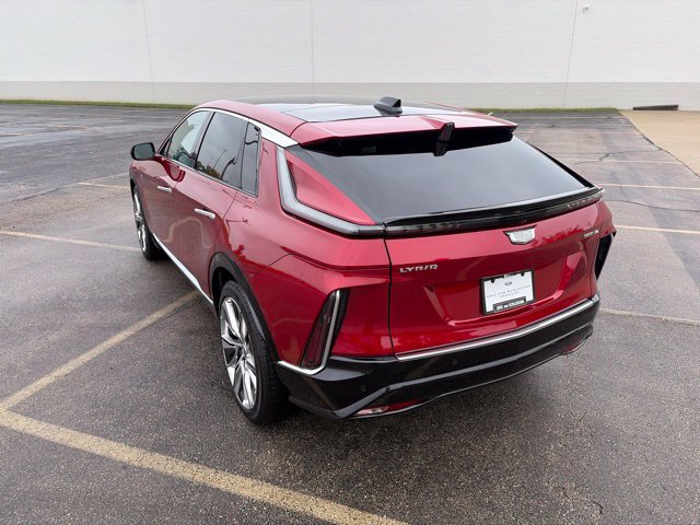 Used 2026 Cadillac Lyriq Signature Luxury w/ Nappa Leather Package AWD/4WD image 4