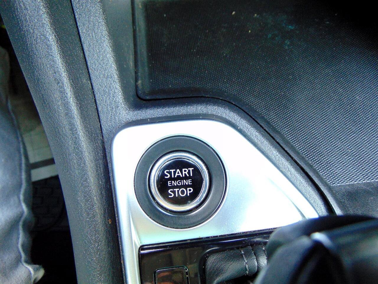 Used 2024 Nissan Sentra SV image 26