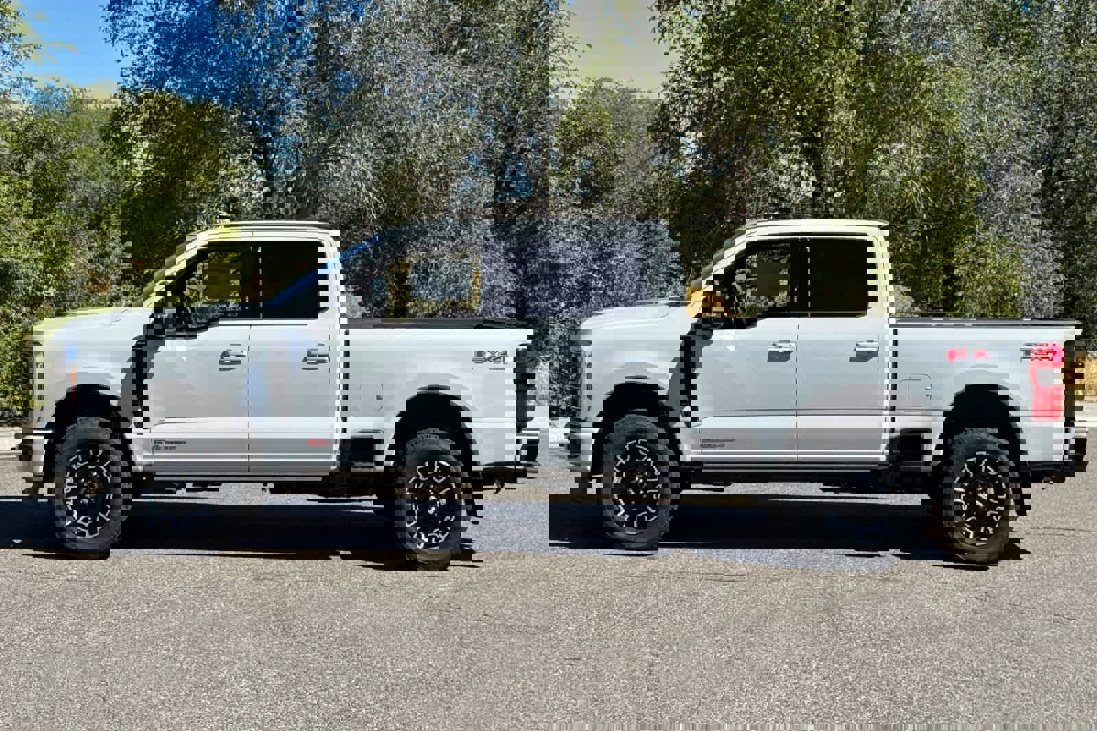New 2026 Ford F350 Platinum image 5