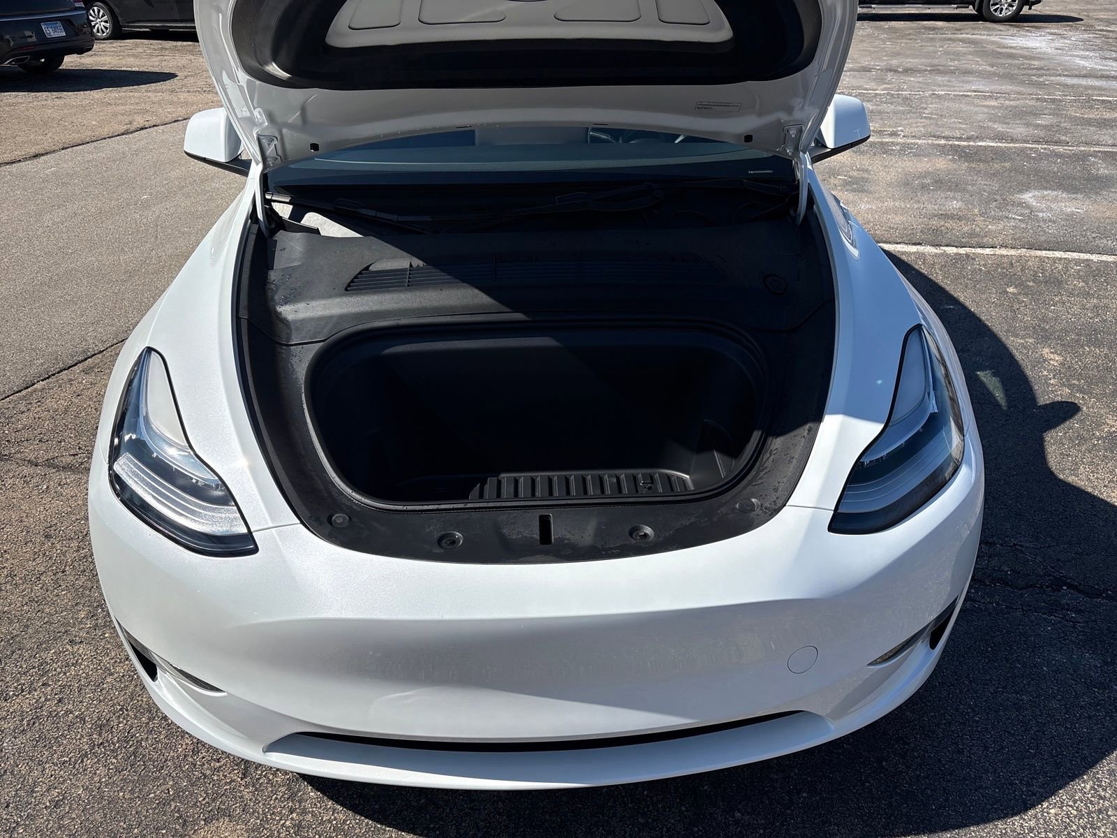Used 2023 Tesla Model Y Performance image 22
