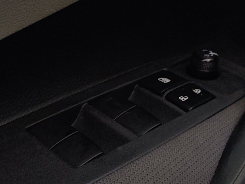 Used 2024 Toyota Corolla LE image 27