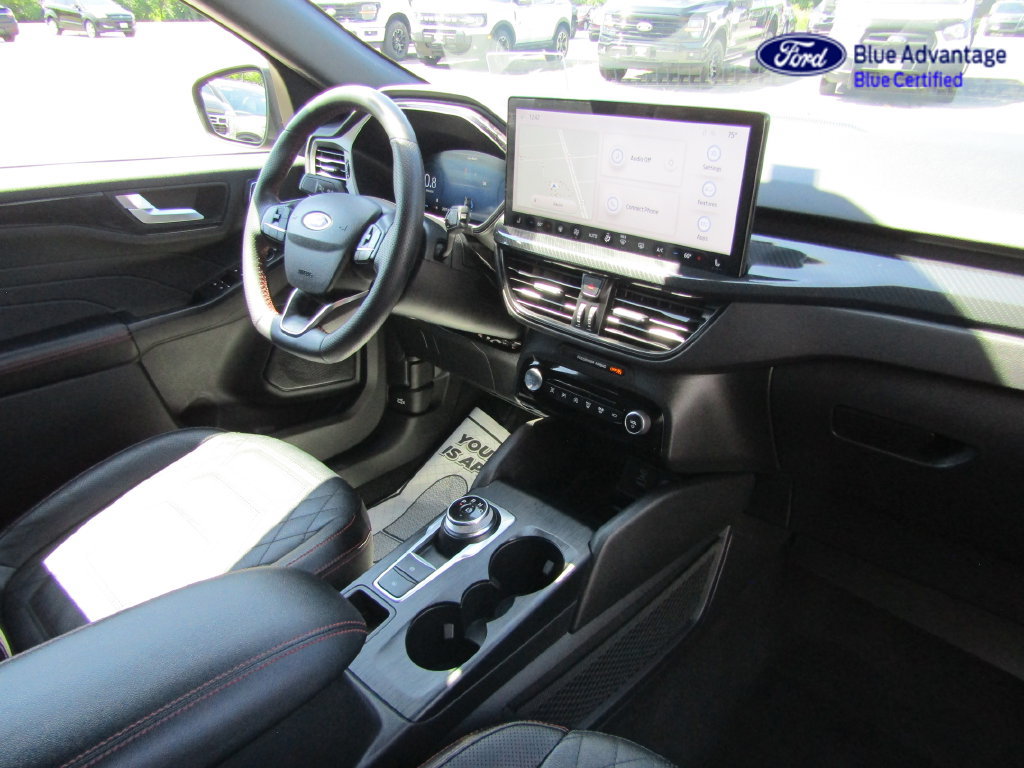Used 2023 Ford Escape ST-Line Elite w/ Premium Technology Package AWD/4WD image 23