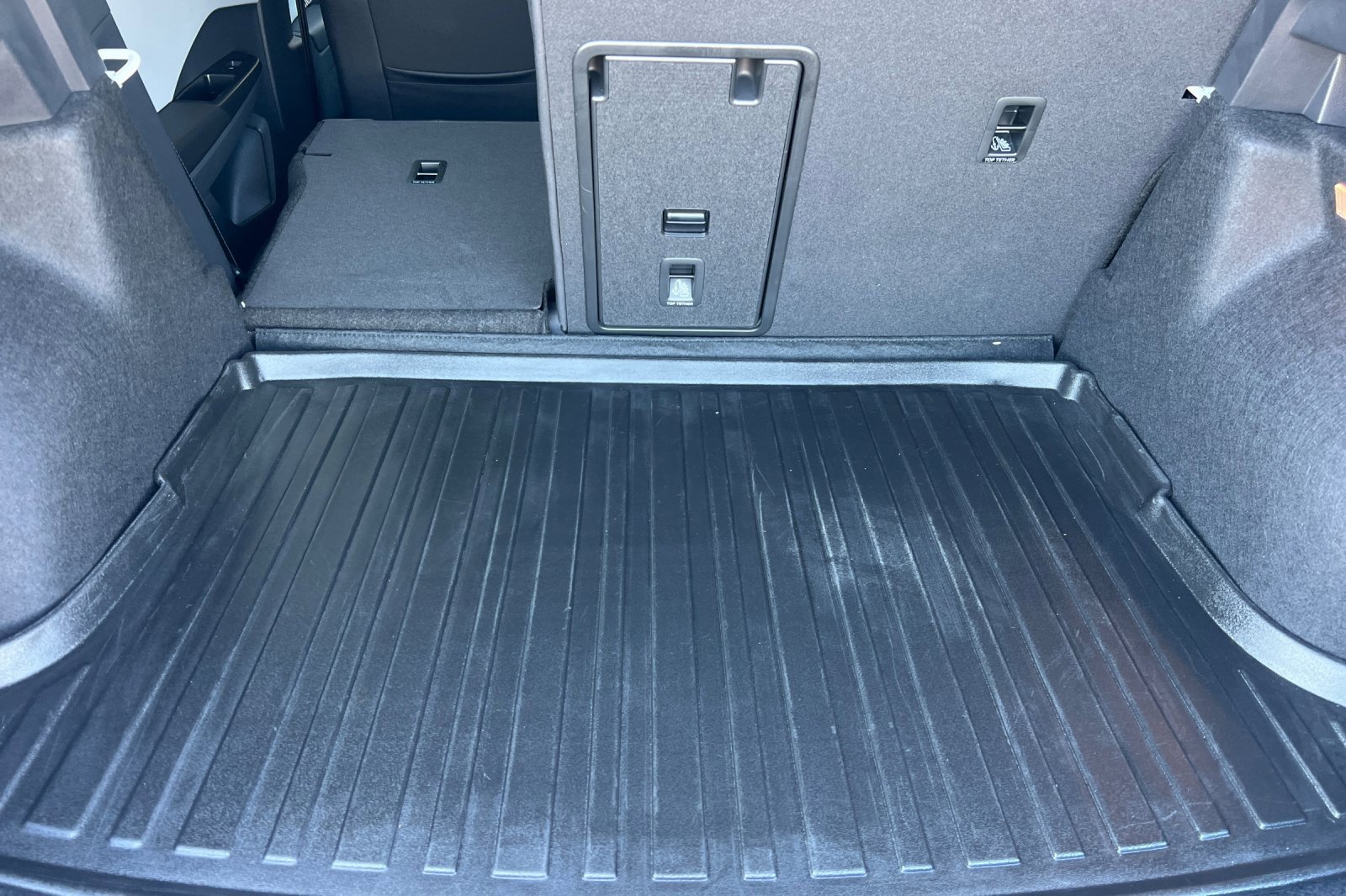 Used 2023 Volkswagen Taos SE image 12