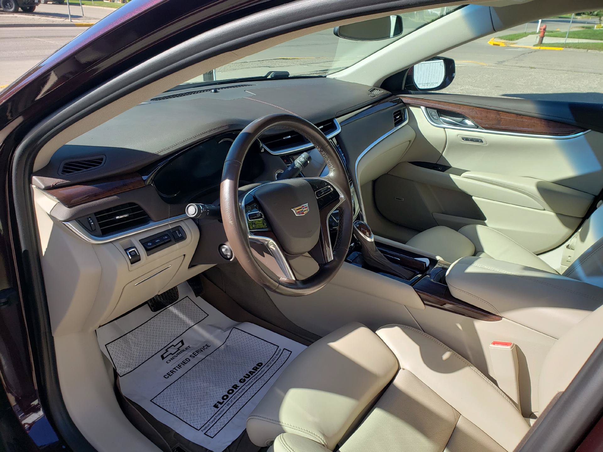 Used 2017 Cadillac XTS Premium Luxury FWD image 9