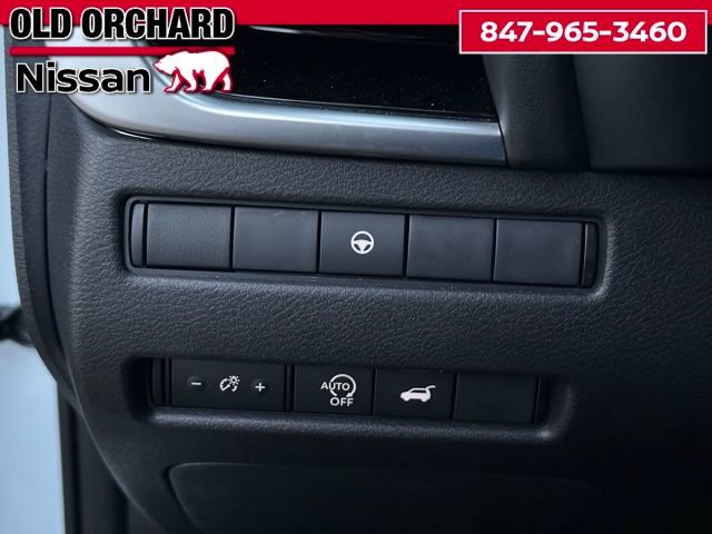 Used 2024 Nissan Rogue SL AWD/4WD image 18