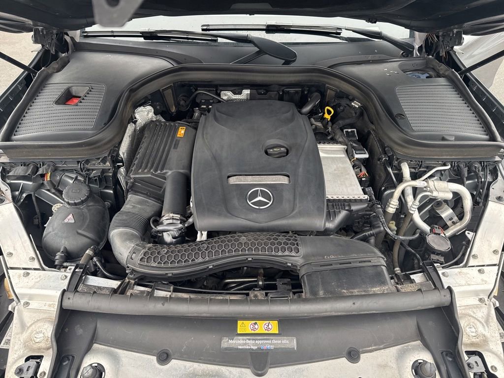 Used 2018 Mercedes-Benz GLC 300 4MATIC Coupe image 12