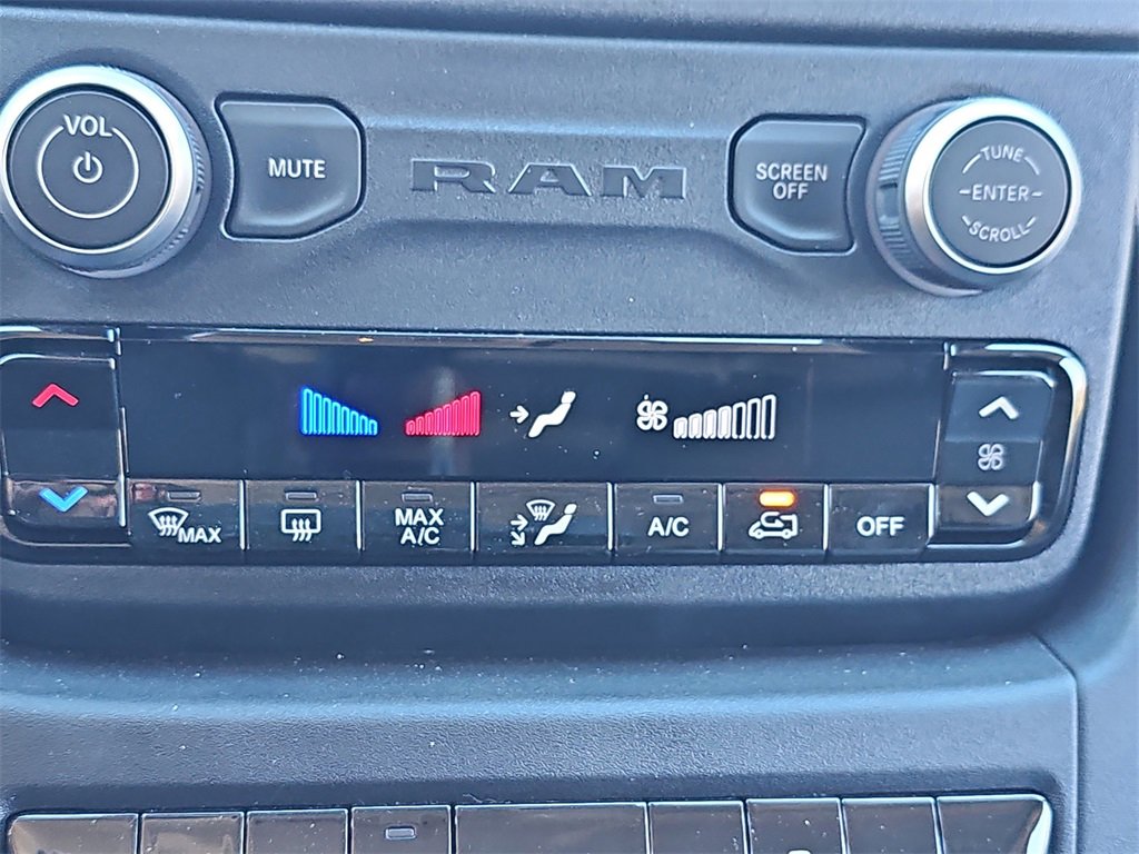 New 2025 RAM ProMaster 1500 w/ Convenience Group image 21