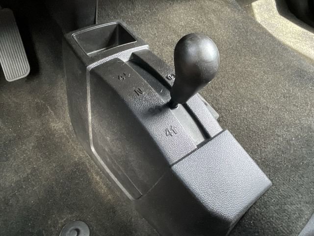 Certified 2017 Chevrolet Silverado 1500 Custom w/ Custom Convenience Package AWD/4WD image 16