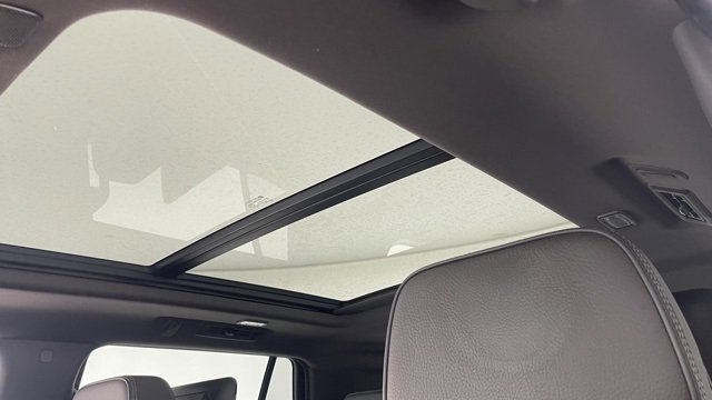 Used 2021 GMC Yukon Denali w/ Denali Ultimate Package image 44