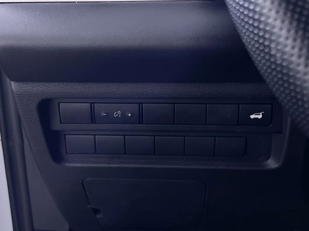 Used 2022 Mitsubishi Outlander SEL image 31