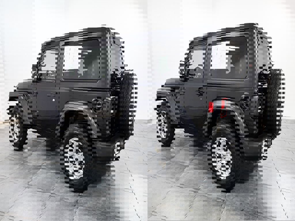 Used 2021 Jeep Wrangler Sport S w/ Technology Group image 4