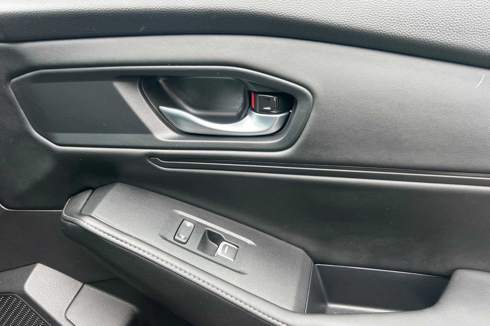 Used 2025 Honda Accord Sport image 19