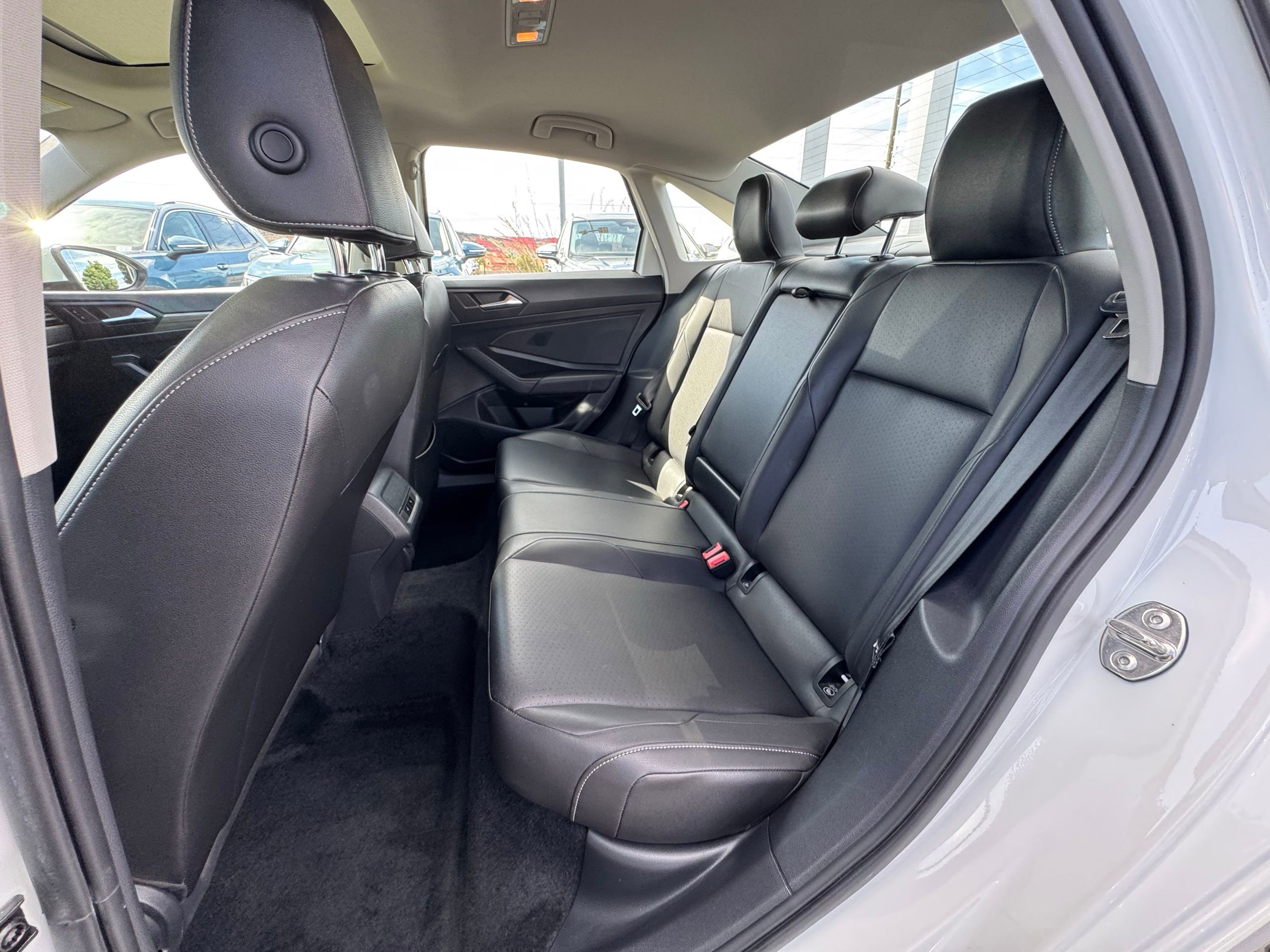 Used 2020 Volkswagen Jetta SEL FWD image 14