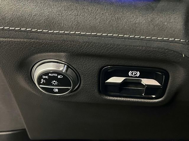 Used 2023 Mercedes-Benz EQS 580 4MATIC Sedan image 20