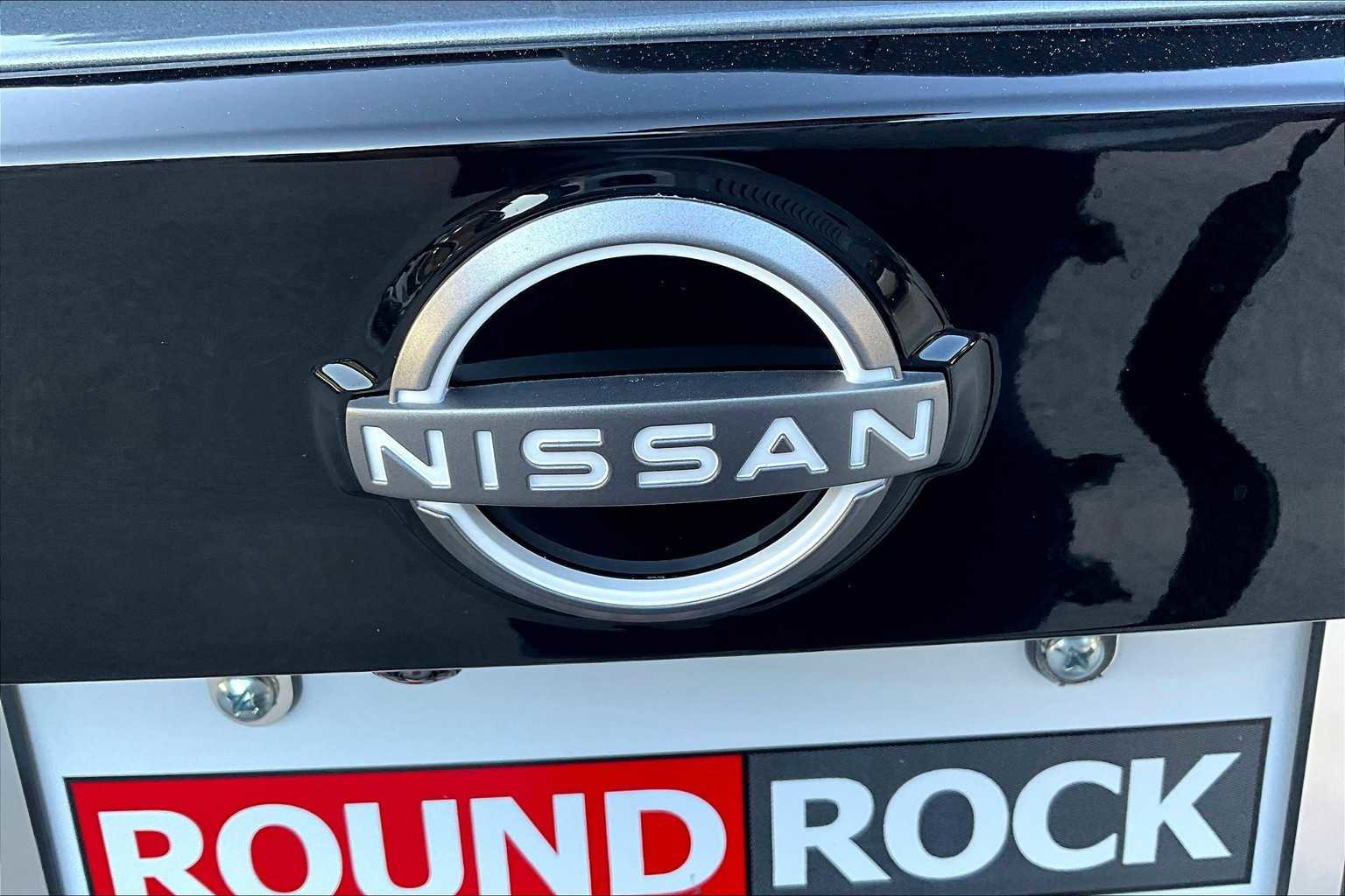 New 2026 Nissan Kicks SV image 8