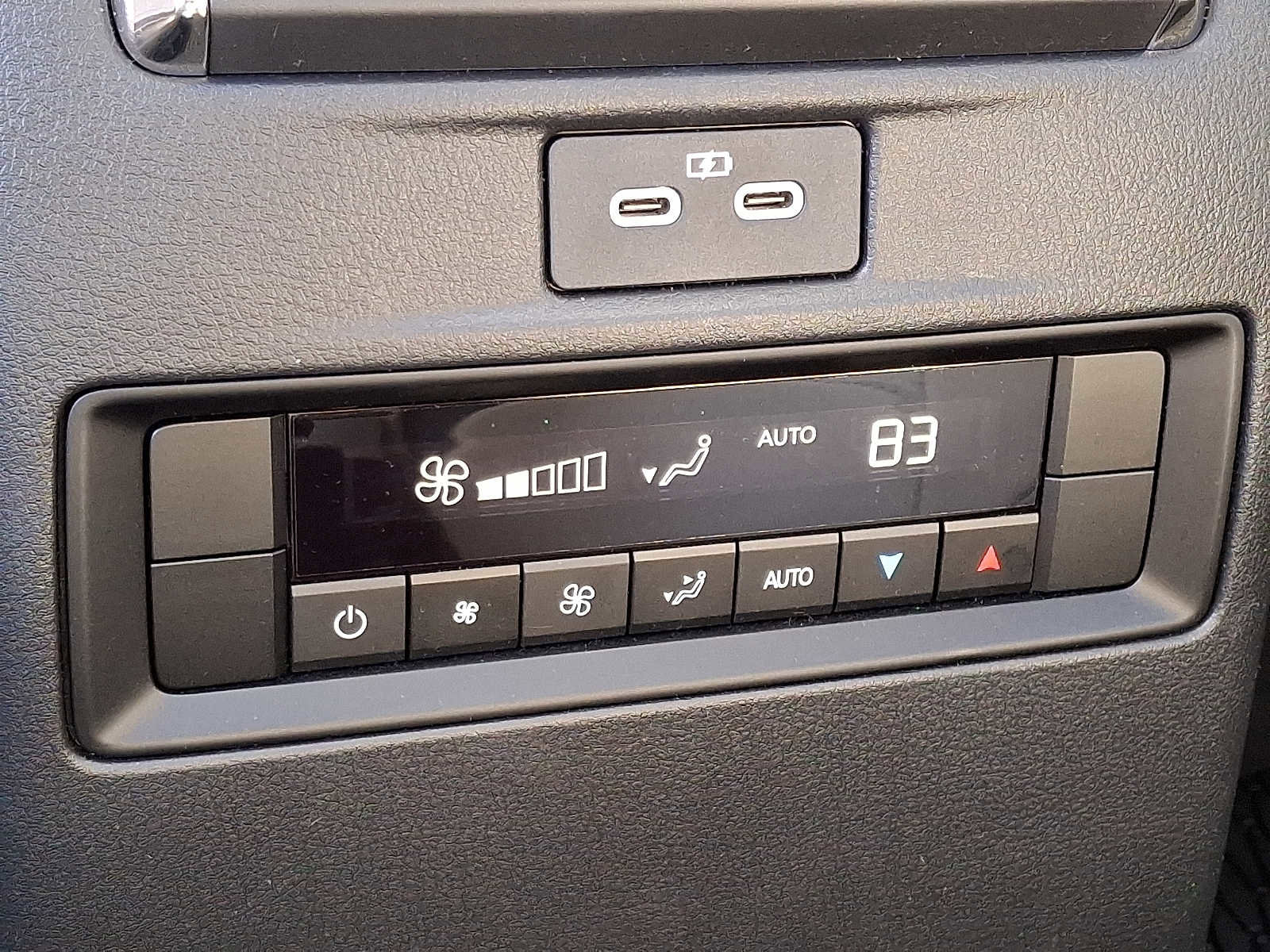 Certified 2024 MAZDA CX-90 3.3 Turbo S w/ Premium Package image 12