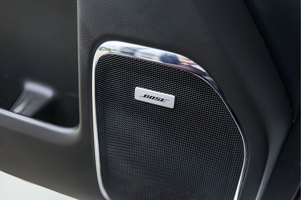 Used 2018 GMC Sierra 1500 SLT w/ Enhanced Driver Alert Package image 23