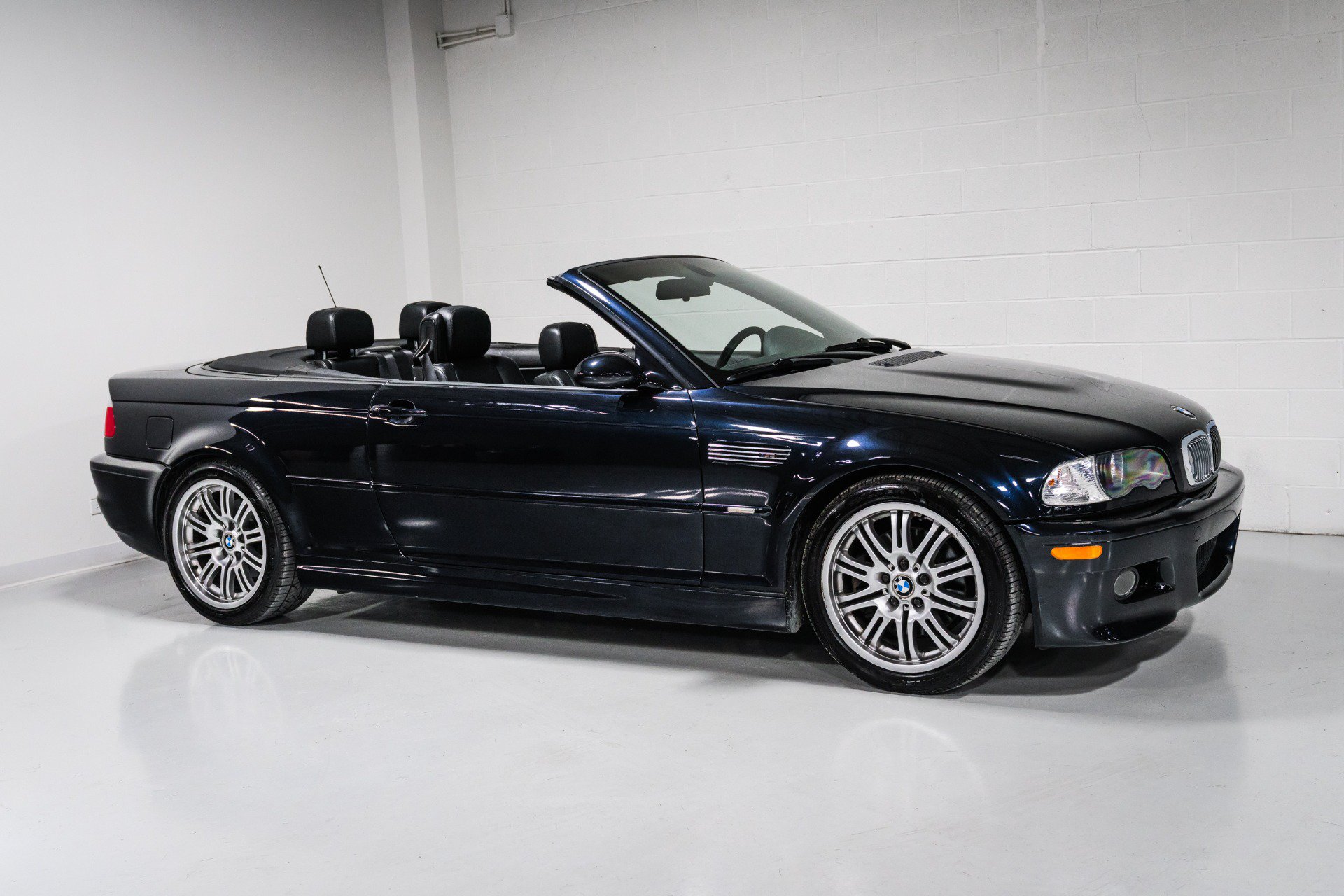 Used 2003 BMW M3 Convertible RWD image 1