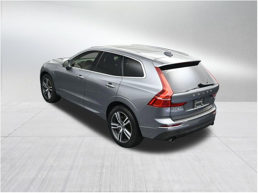 Used 2019 Volvo XC60 T8 Momentum w/ Premium Package AWD/4WD image 16
