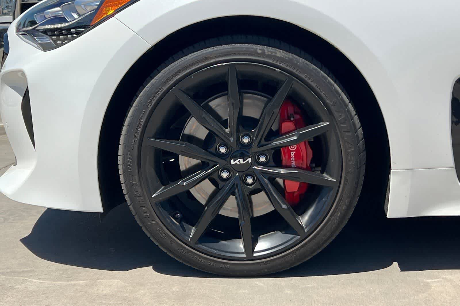 Used 2022 Kia Stinger GT2 w/ Scorpion Package RWD image 12
