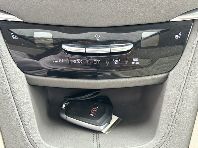 Used 2021 Cadillac XT5 Premium Luxury AWD/4WD image 40