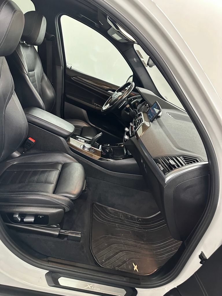 Used 2018 BMW X3 xDrive30i w/ Premium Package AWD/4WD image 34