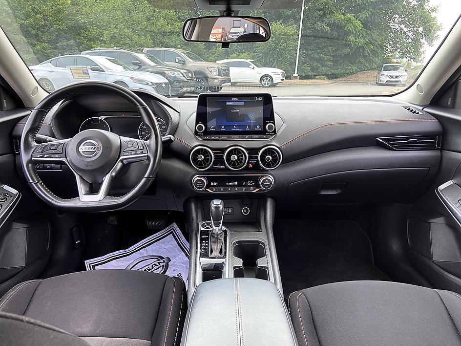 Certified 2023 Nissan Sentra SR FWD image 14
