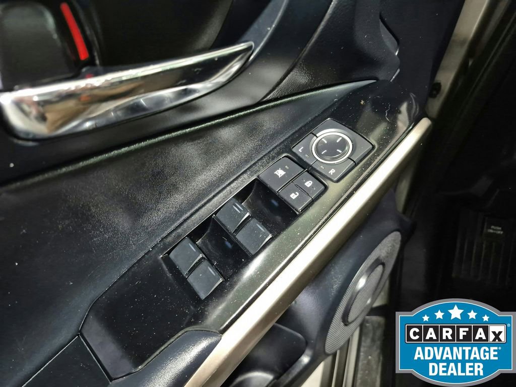 Used 2016 Lexus IS 200t w/ Premium Package image 38