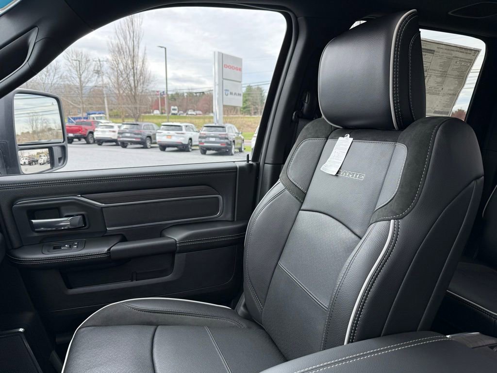 New 2026 RAM 3500 Laramie image 32