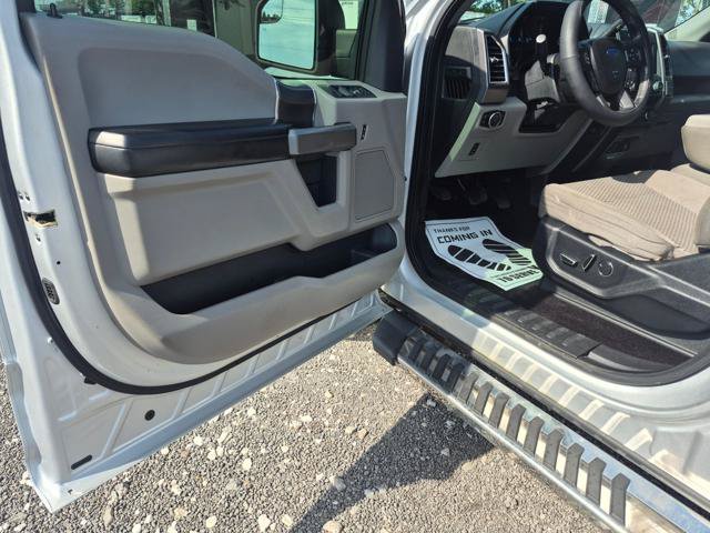 Used 2015 Ford F150 XLT w/ Equipment Group 302A Luxury AWD/4WD image 9