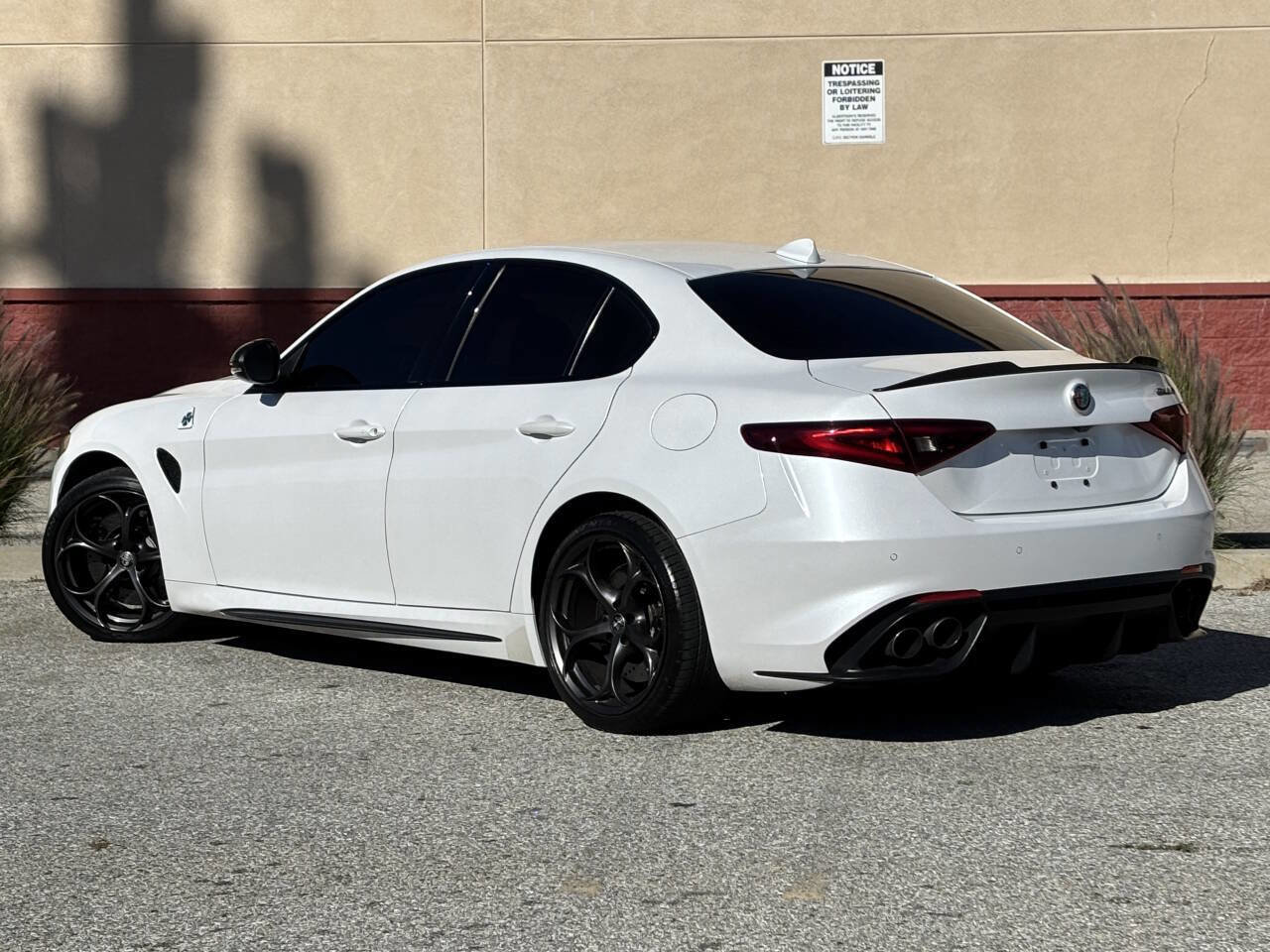Used 2019 Alfa Romeo Giulia Quadrifoglio w/ Driver Assist Dynamic Package image 5