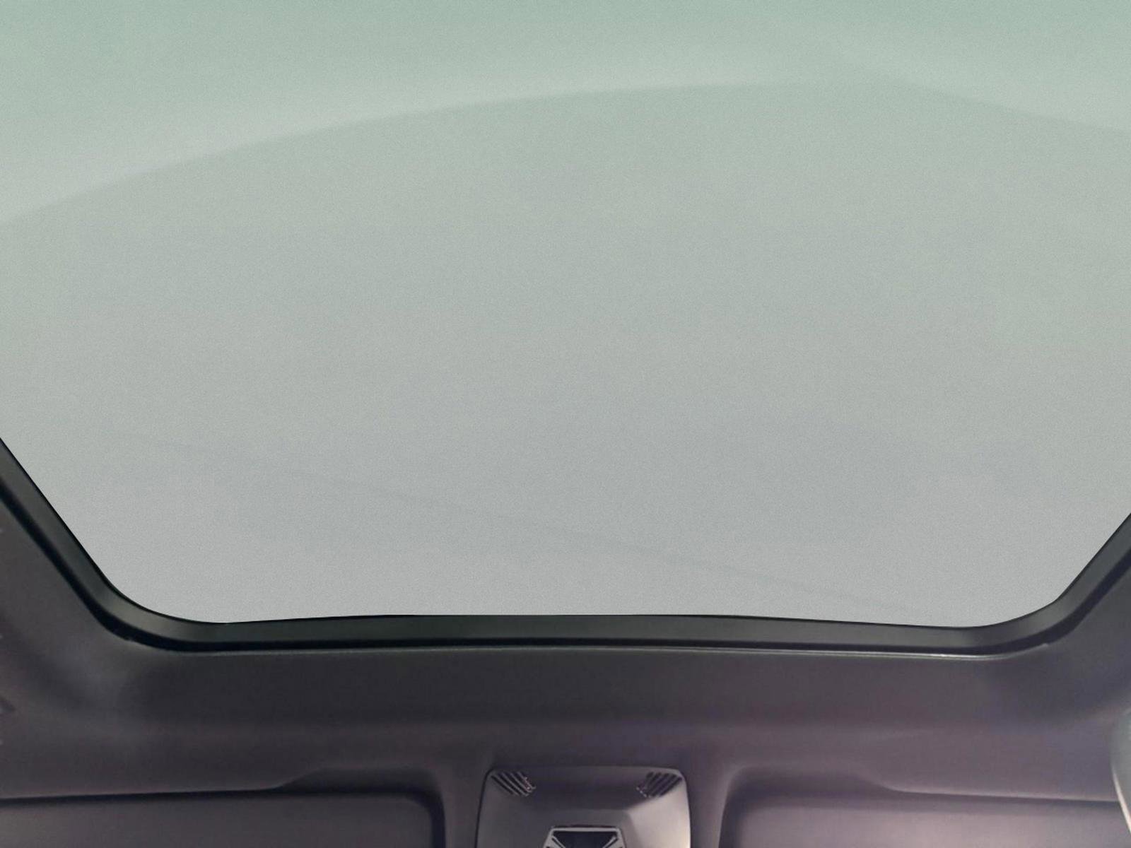 New 2026 BMW X2 xDrive28i w/ Technology Package image 9