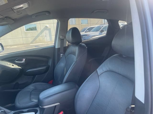 Used 2013 Hyundai Tucson Limited AWD/4WD image 5