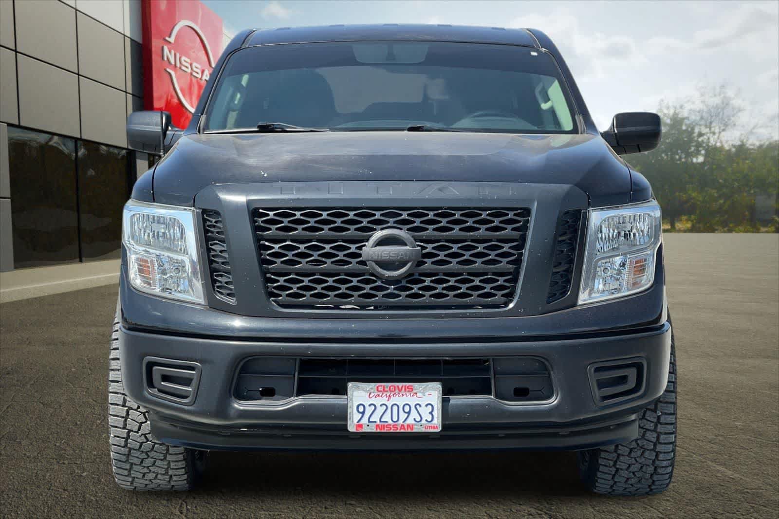 Used 2018 Nissan Titan S w/ S Utility Package AWD/4WD image 11