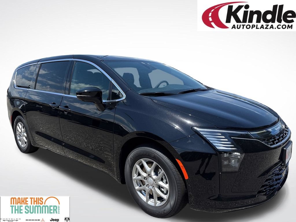 New 2027 Chrysler Pacifica Select FWD image 1