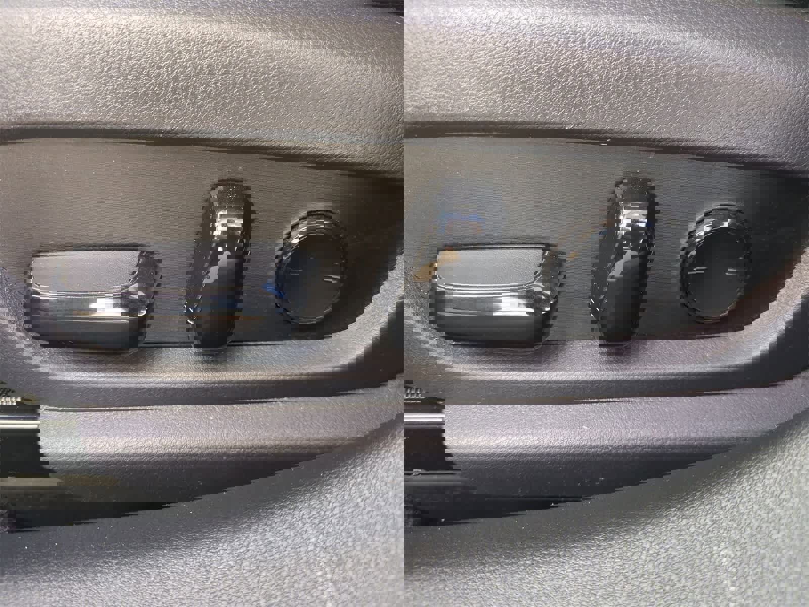 Used 2020 Lexus ES 350 w/ Premium Package image 18