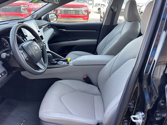 Used 2024 Toyota Camry XSE w/ Navigation Package image 12