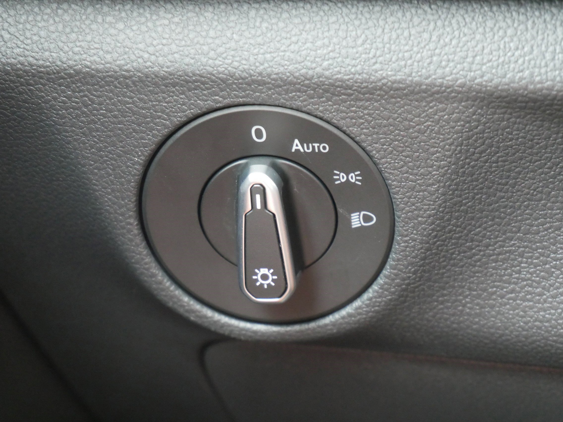 New 2025 Volkswagen Jetta Sport image 8