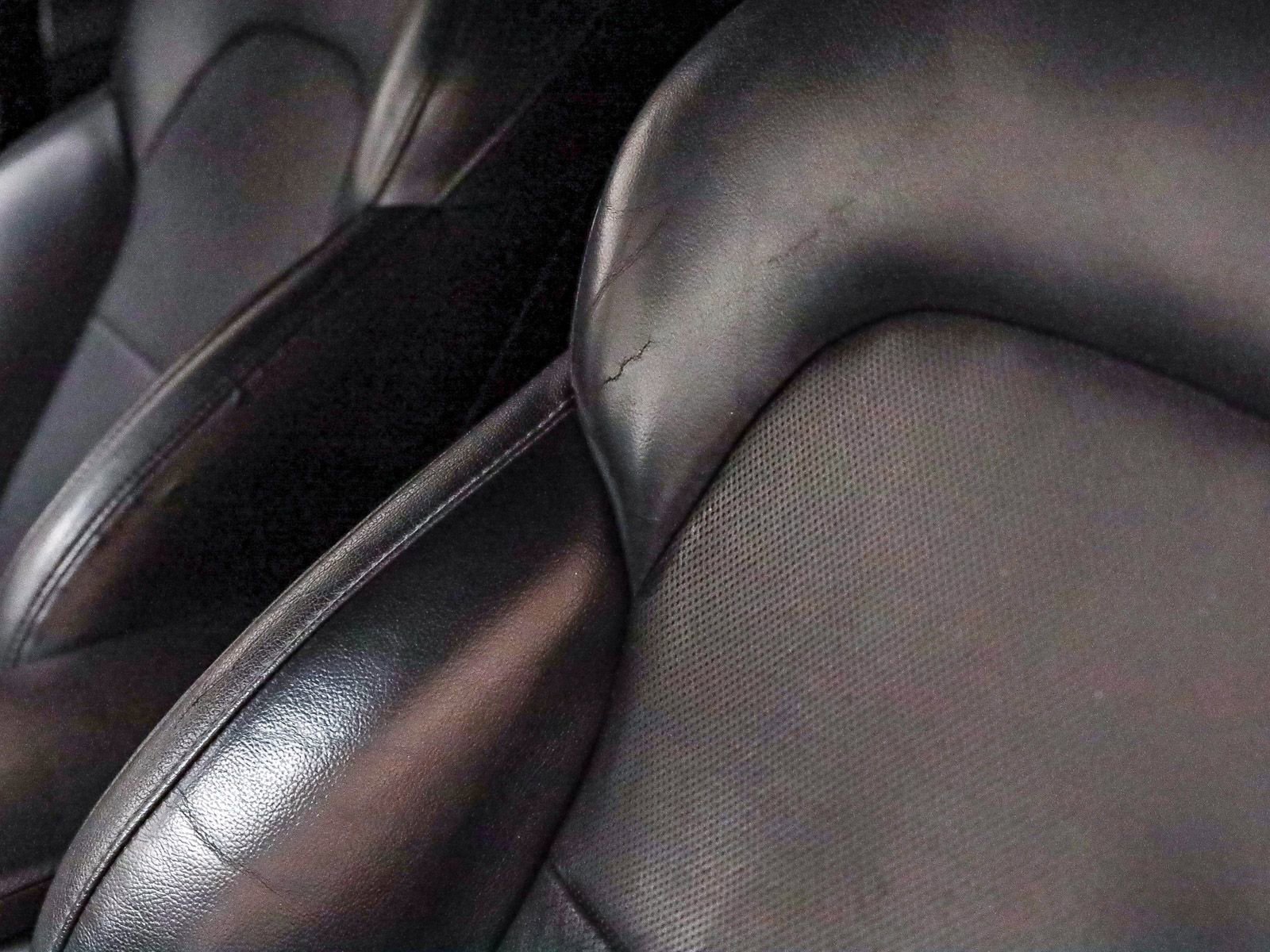 Used 2021 Kia Stinger GT image 22