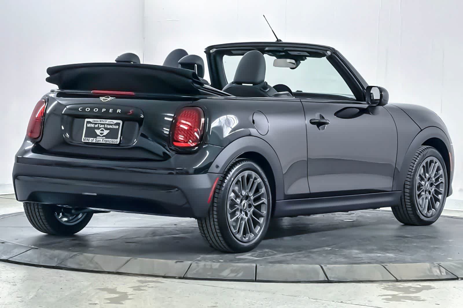 New 2026 MINI Cooper S FWD image 2